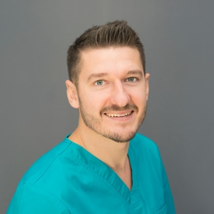 Dr. Galanov Andrej